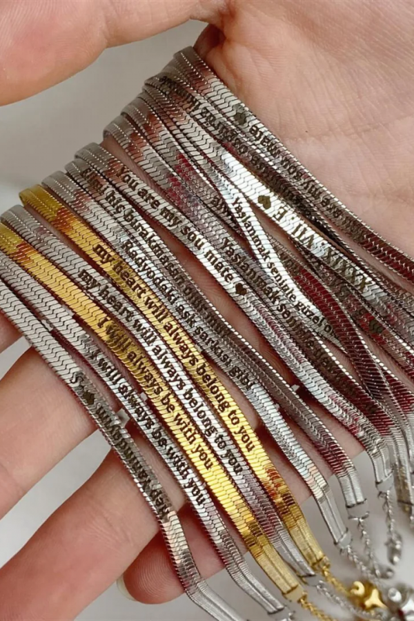 Kişiye Özel Yazılı Bileklik - Tek Adet Kişiye Özel Yazılı Bileklik - Tek Adet